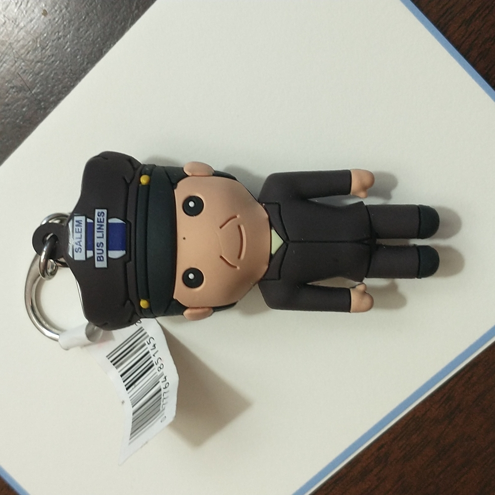 Disney Hocus Pocus bus driver key chain